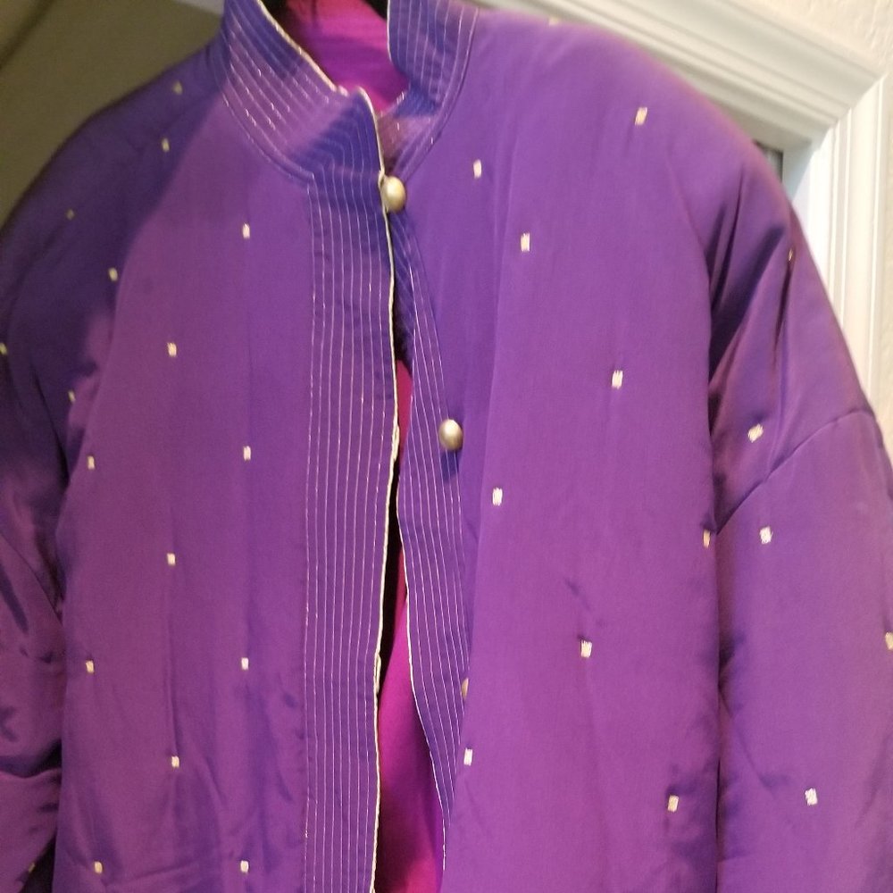 Ellen Tracy designed Womens light weight jacket